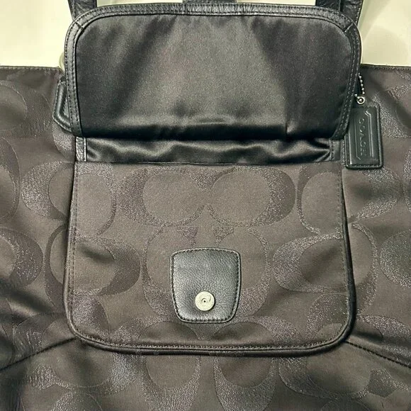 SOLD NWT COACH Campbell Belle Signature Lurex Carryall Shoulder Tote Black 26246 - Picture 8 of 16